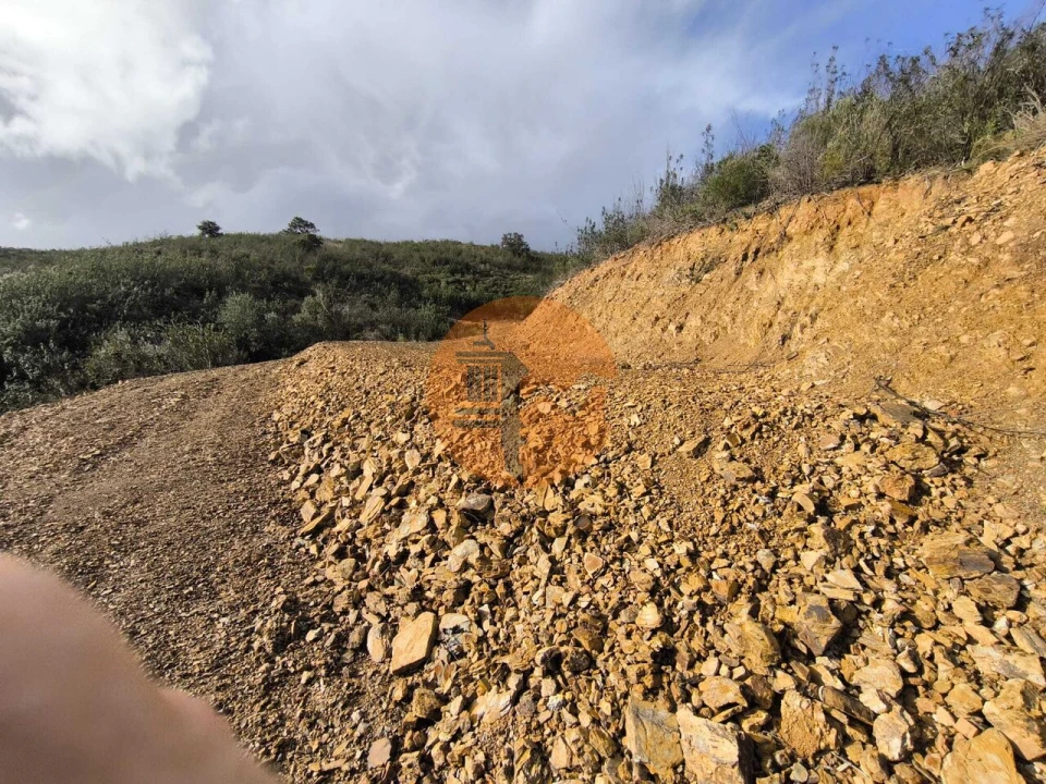 Terreno para Venda em Azinhal Foto 9