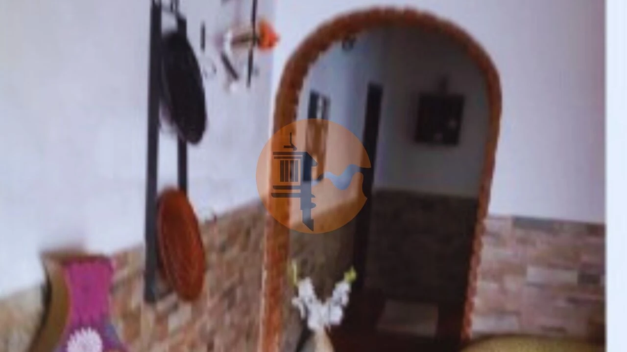 Moradia T2 para Venda em São João dos Caldeireiros Foto 6