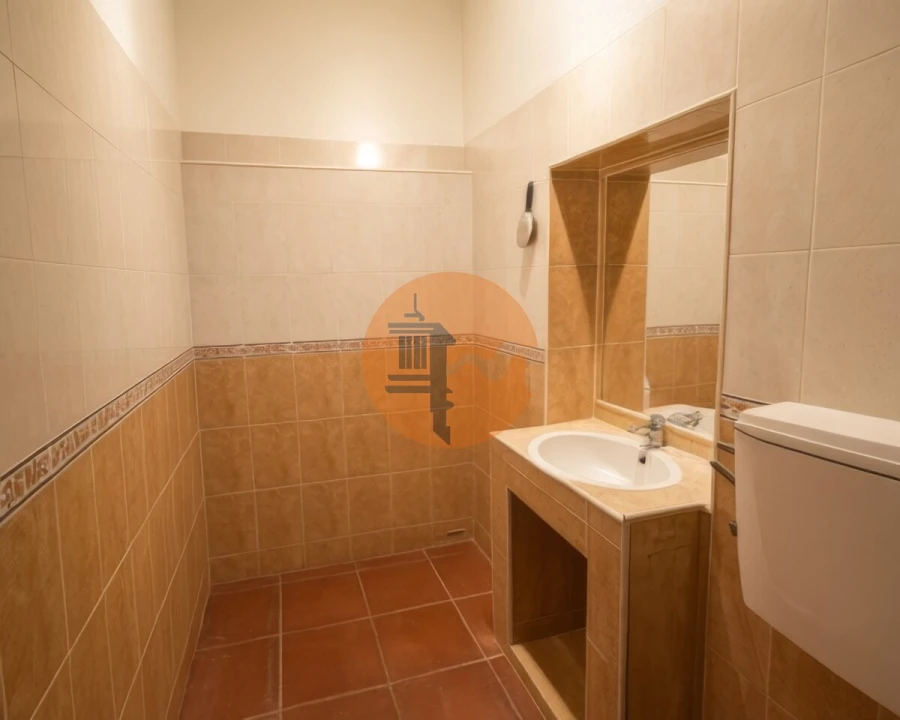 Moradia T2 para Venda em São João dos Caldeireiros Foto 10