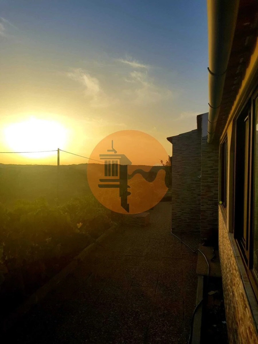 Moradia T3 para Venda em Azinhal Foto 28