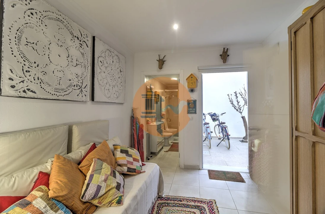 Moradia T2 para Venda em Vila Real de Santo Antonio Foto 10