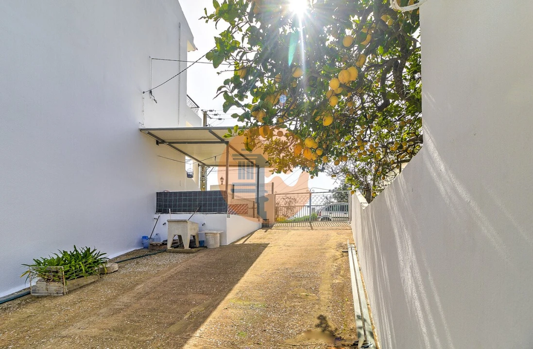 Moradia T3 para Venda em Castro Marim Foto 53