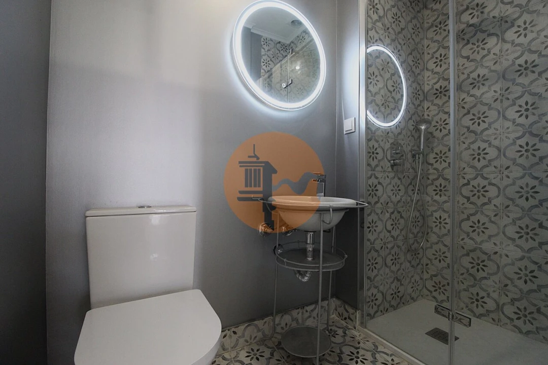 Apartamento T4 para Venda em São Brás de Alportel Foto 14