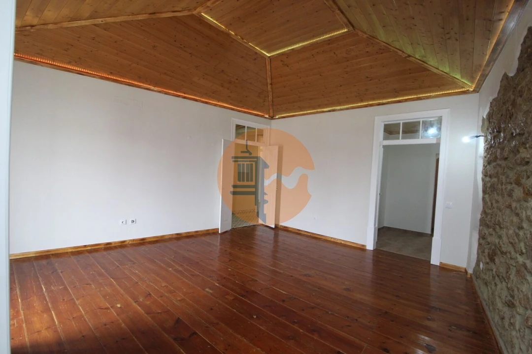 Apartamento T4 para Venda em São Brás de Alportel Foto 17