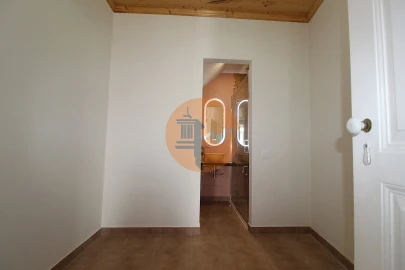 Apartamento T4 para Venda em São Brás de Alportel