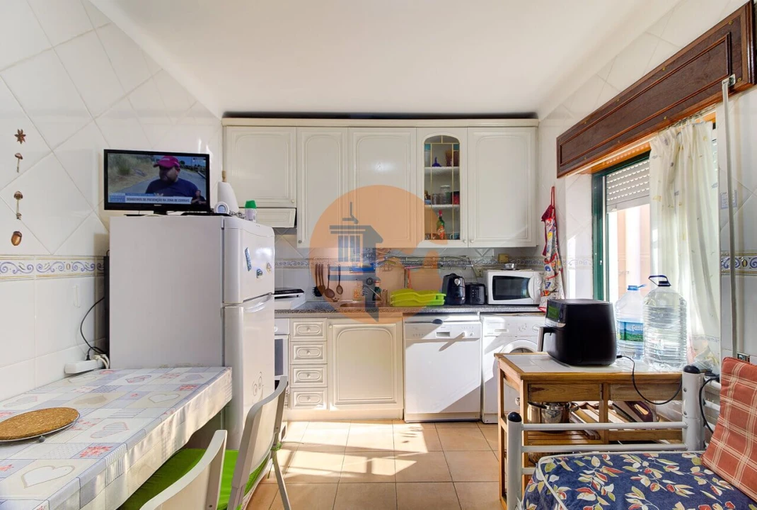 Apartamento T0 para Venda em Vila Real de Santo Antonio Foto 2