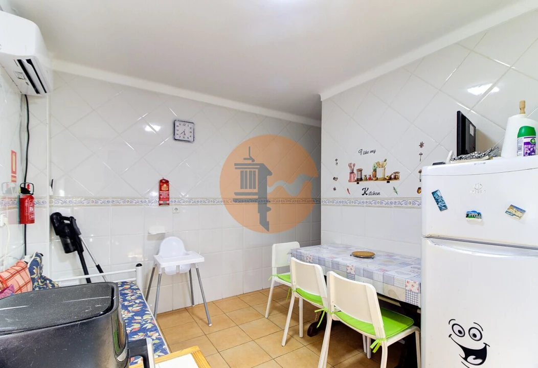 Apartamento T0 para Venda em Vila Real de Santo Antonio Foto 5