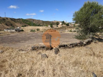 Moradia T4 para Venda em Castro Marim