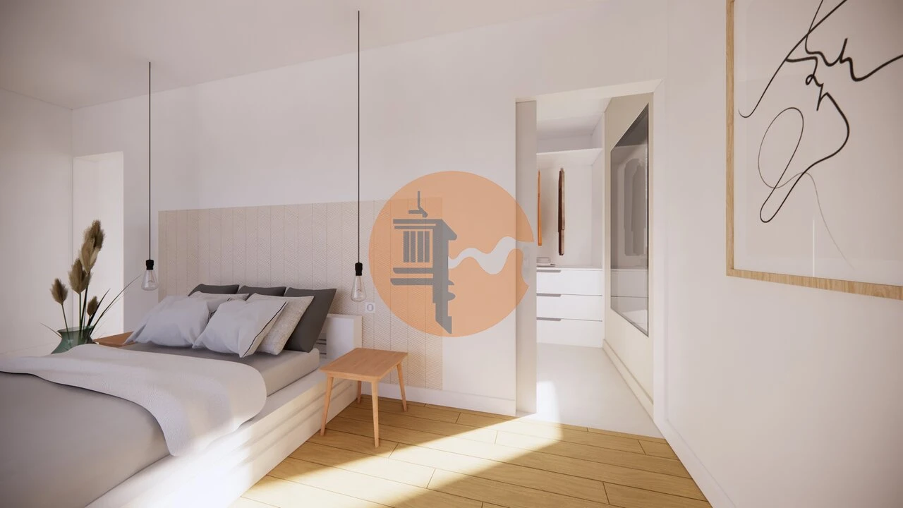 Terreno para Venda em Quelfes Foto 13