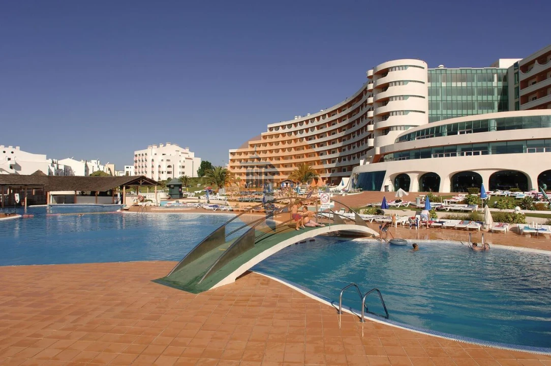 Apartamento T0 para Venda em Albufeira e Olhos de Água Foto 26