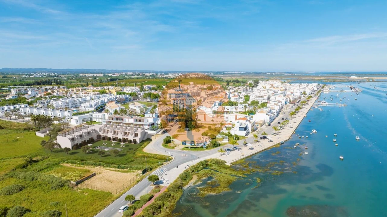 Negócio para Venda em Santa Luzia Foto 3