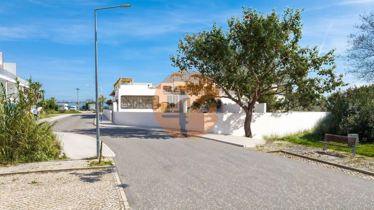 Terreno para Venda em Santa Luzia Foto 10