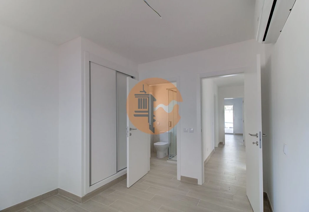 Apartamento T1 para Venda em Vila Nova de Cacela Foto 11