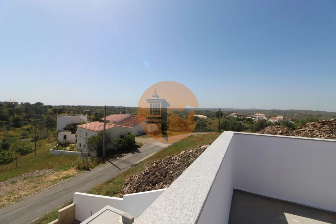 Moradia T3 para Venda em Castro Marim Foto 1