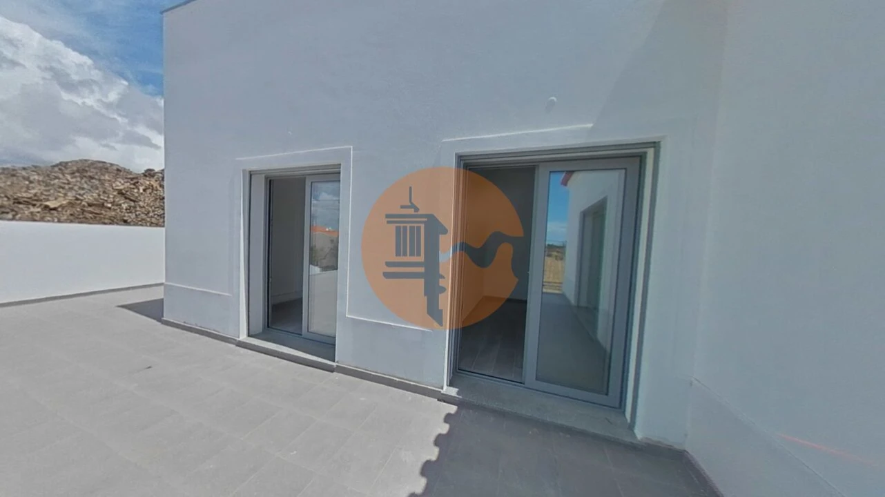 Moradia T3 para Venda em Castro Marim Foto 38