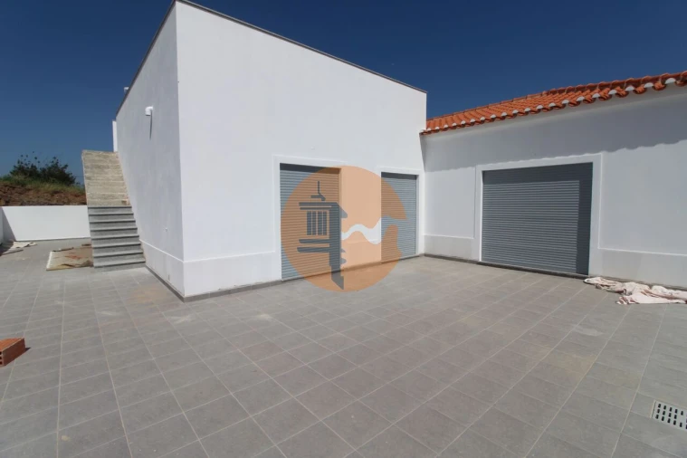 Moradia T3 para Venda em Castro Marim Foto 4