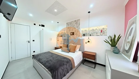 Apartamento T3 para Venda em Quelfes