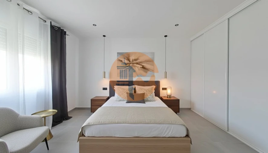 Apartamento T3 para Venda em Quelfes Foto 4