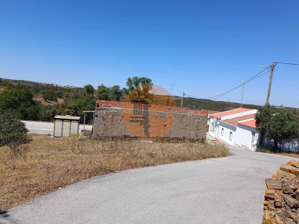 Moradia T2 para Venda em Azinhal Foto 7