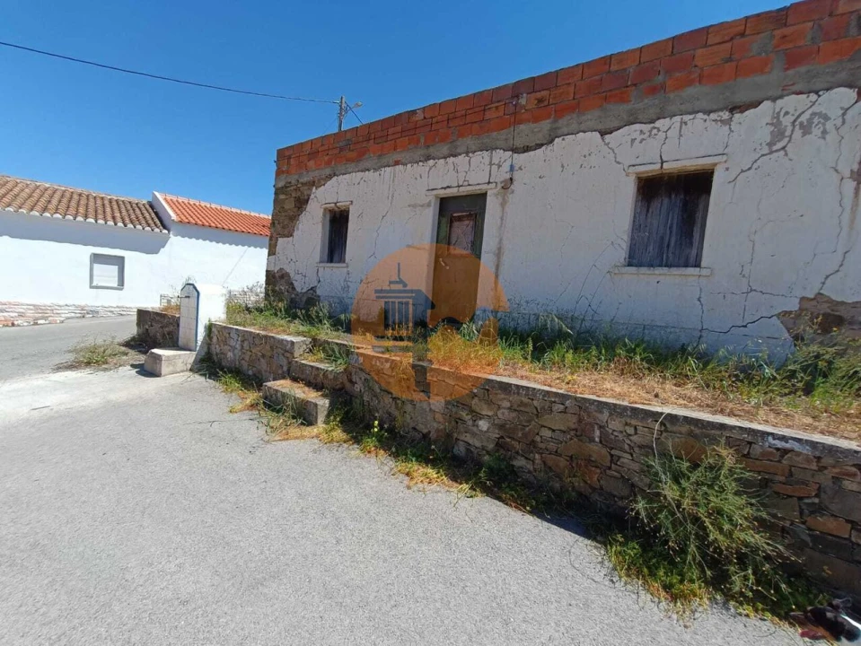 Moradia T2 para Venda em Azinhal Foto 19