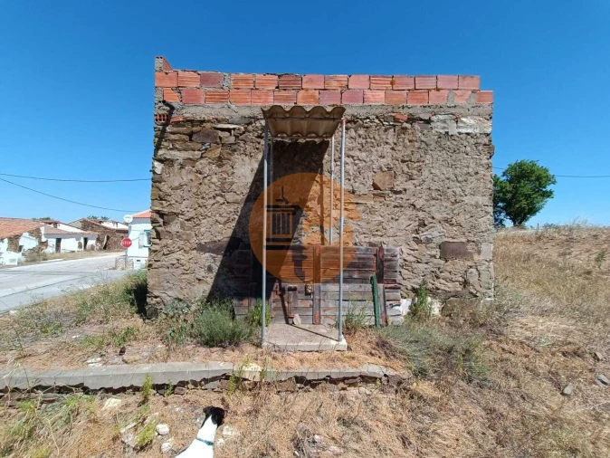 Moradia T2 para Venda em Azinhal Foto 16