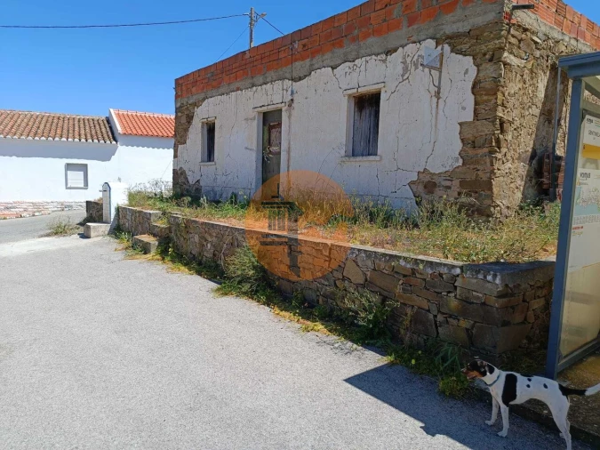 Moradia T2 para Venda em Azinhal Foto 30