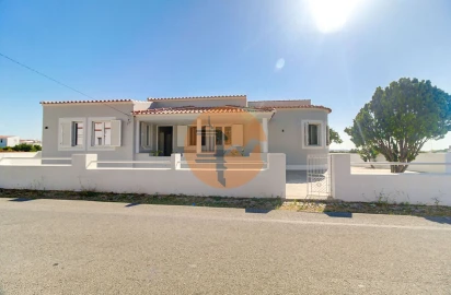 Moradia T6 para Venda em Vila Nova de Cacela