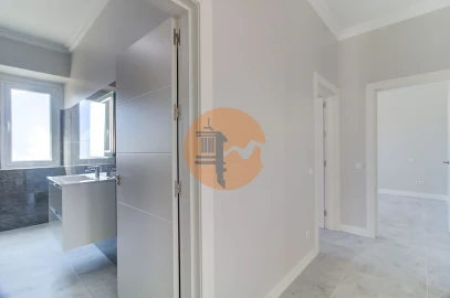 Moradia T6 para Venda em Vila Nova de Cacela