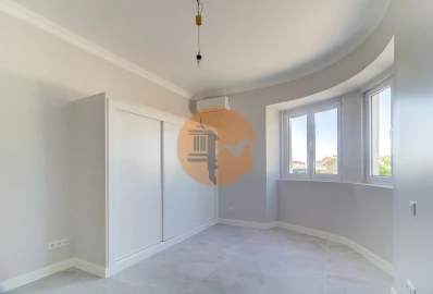 Moradia T6 para Venda em Vila Nova de Cacela