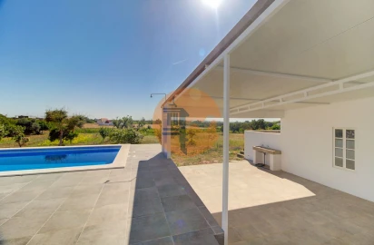 Moradia T6 para Venda em Vila Nova de Cacela