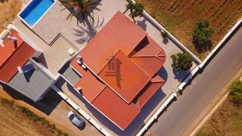 Moradia T6 para Venda em Vila Nova de Cacela