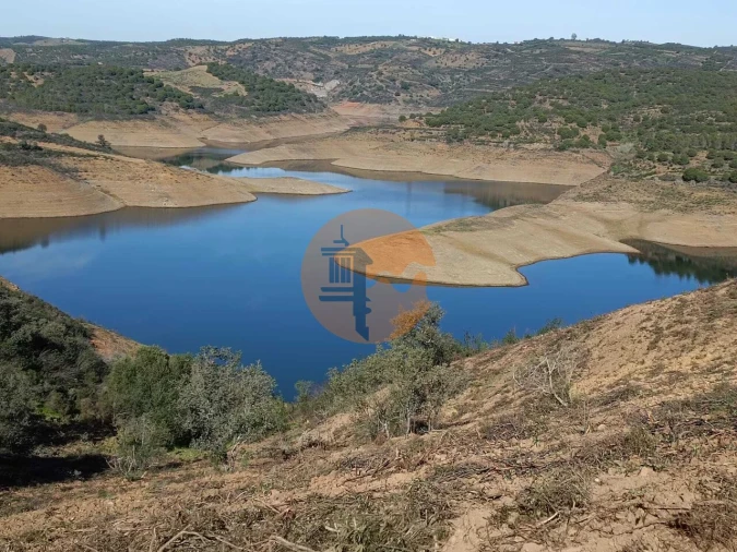Terreno para Venda em Azinhal Foto 3