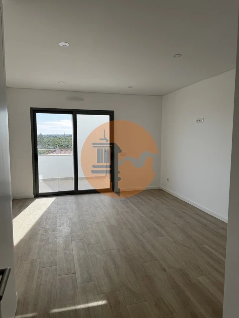 Moradia T4 para Venda em Castro Marim