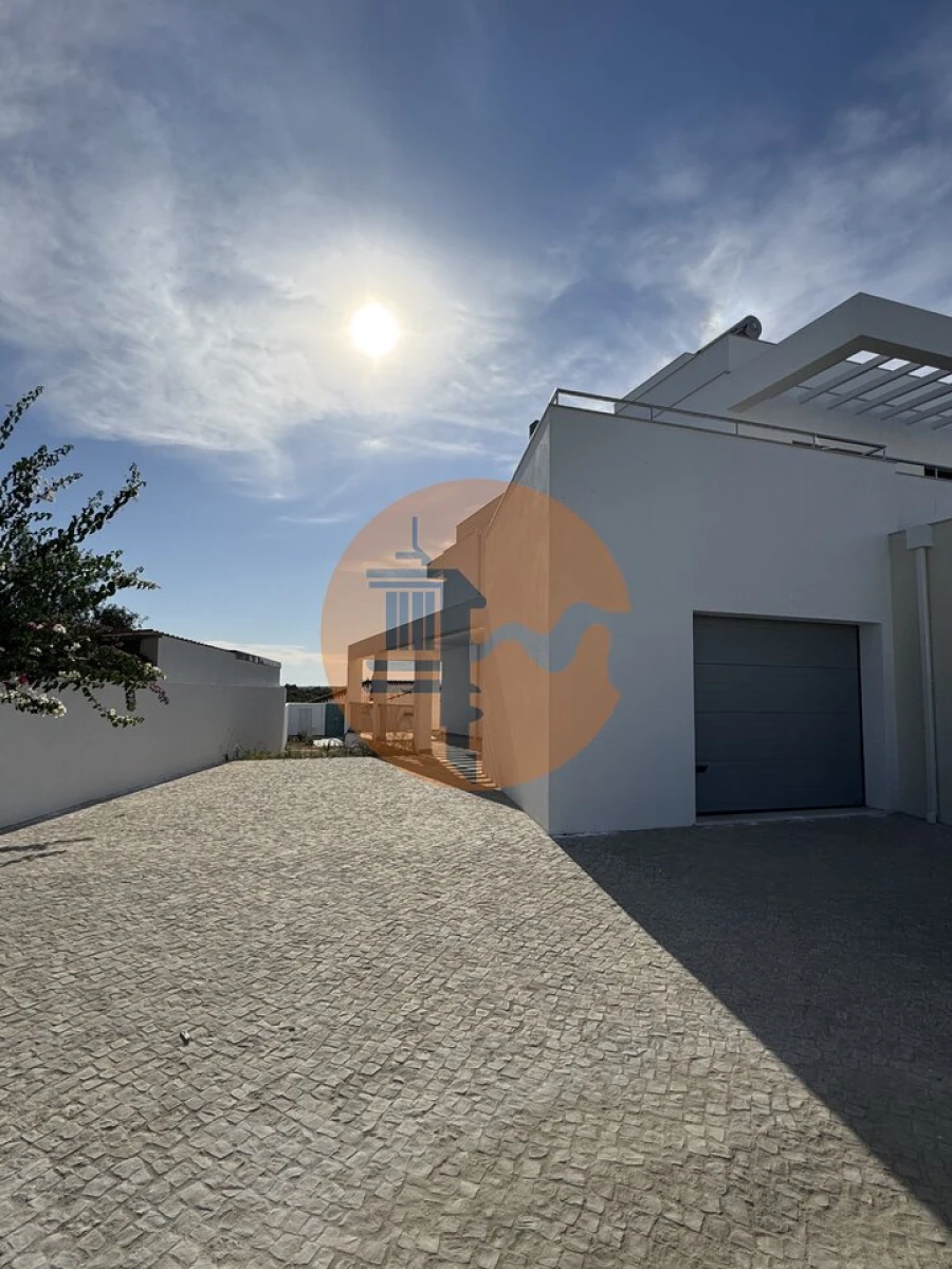 Moradia T4 para Venda em Castro Marim Foto 51