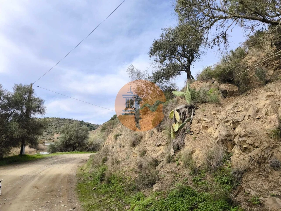 Terreno para Venda em Odeleite Foto 8