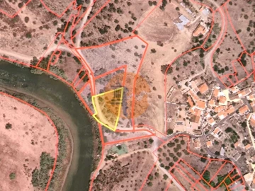 Terreno para Venda em Odeleite