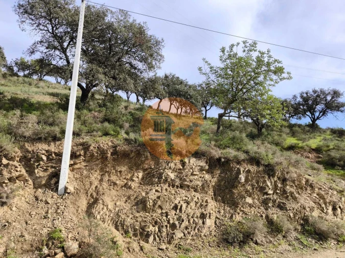 Terreno para Venda em Odeleite Foto 3