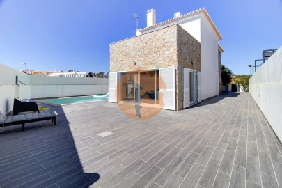 Moradia T4 para Venda em Castro Marim