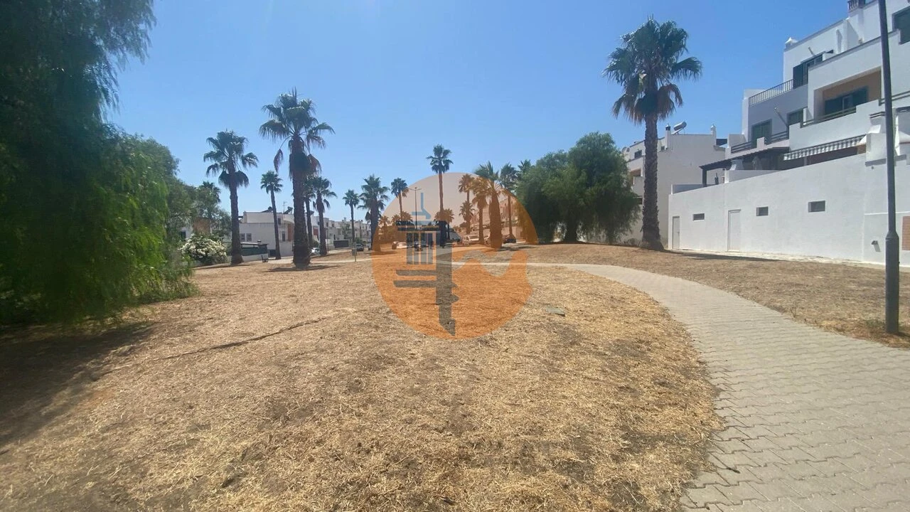 Terreno para Venda em Olhão Foto 7