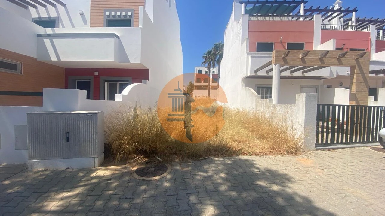 Terreno para Venda em Olhão Foto 14