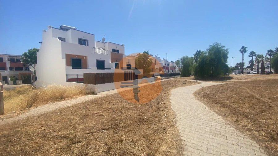 Terreno para Venda em Olhão Foto 11