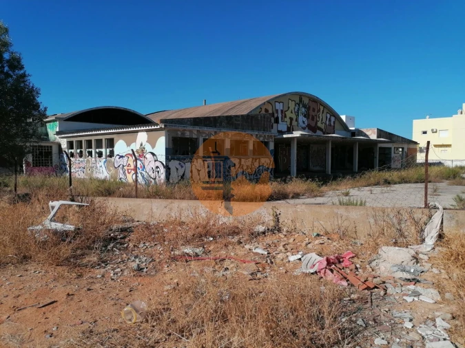 Terreno para Venda em Quelfes Foto 14