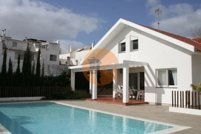 Moradia T5 para Venda em Vila Nova de Cacela