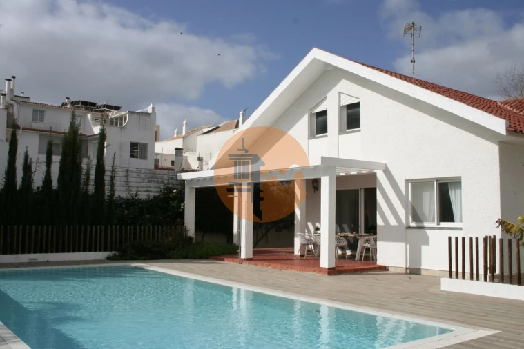 Moradia T5 para Venda em Vila Nova de Cacela Foto 4