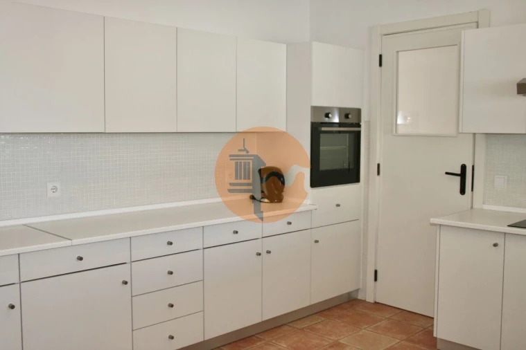 Moradia T5 para Venda em Vila Nova de Cacela Foto 11