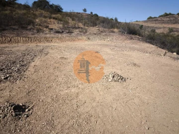 Terreno para Venda em Azinhal