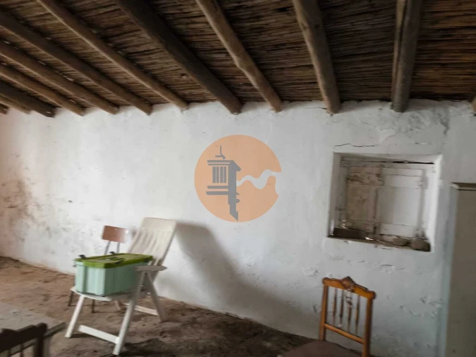 Terreno para Venda em Vaqueiros Foto 7