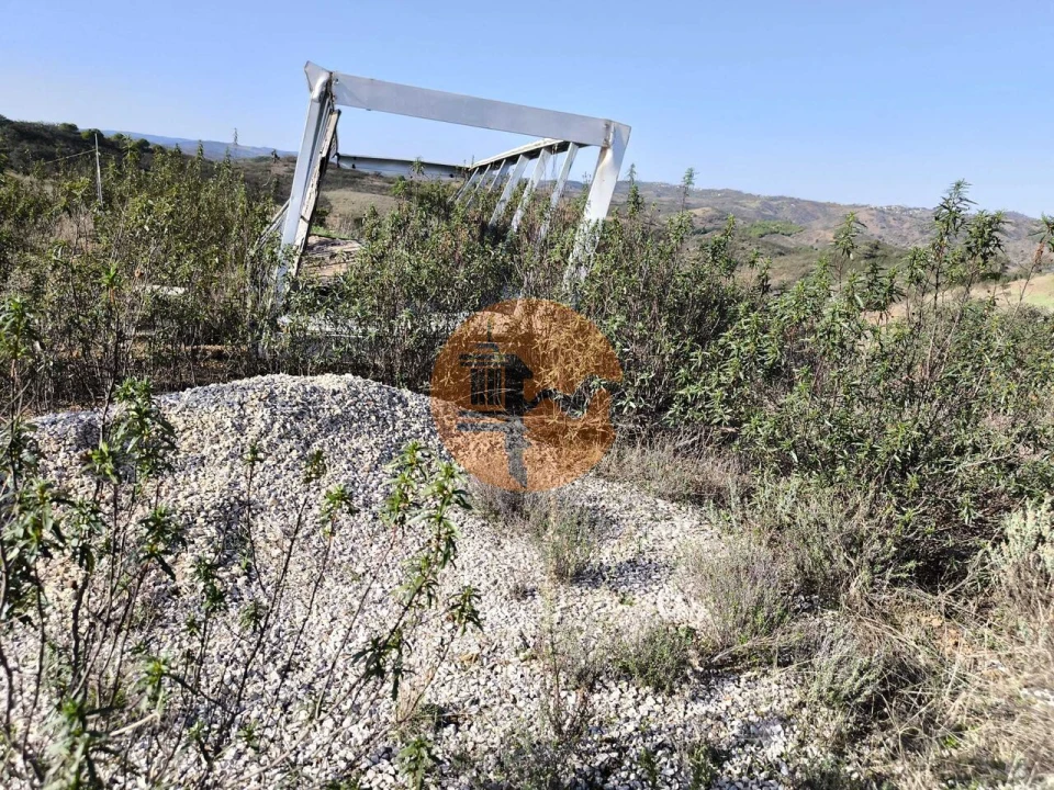 Terreno para Venda em Azinhal Foto 9