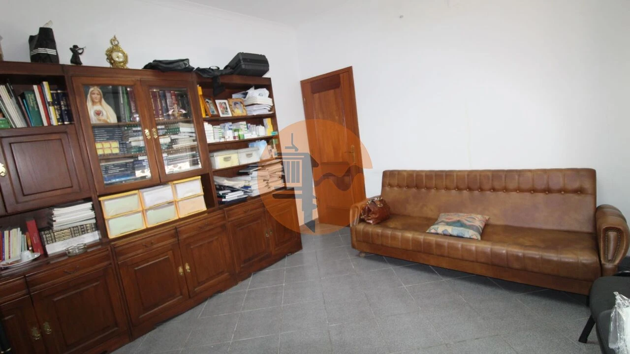 Loja para Venda em Olhão Foto 12