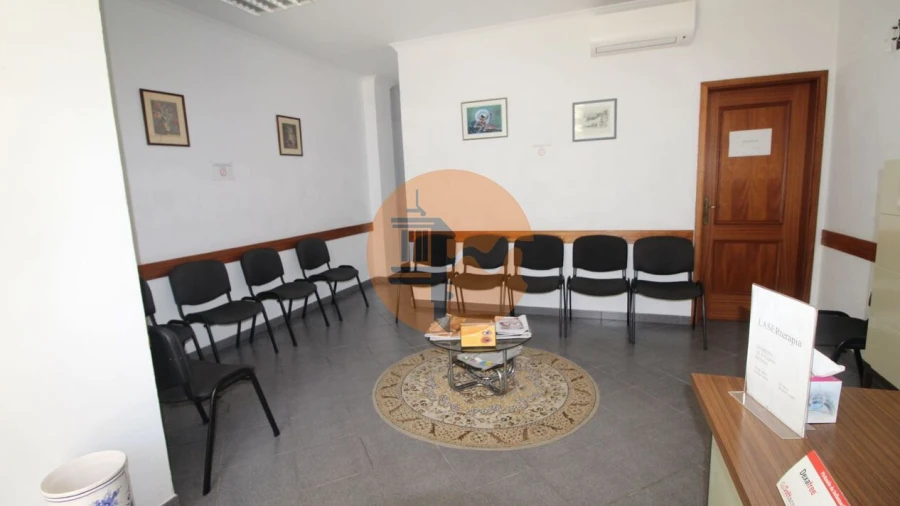 Loja para Venda em Olhão